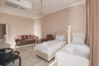 Отель Hotel Aivani Old Tbilisi Тбилиси Представительский люкс-3